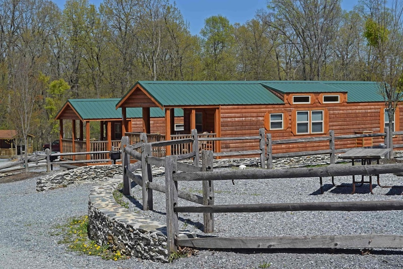 Bubbly Premium Cottage-1